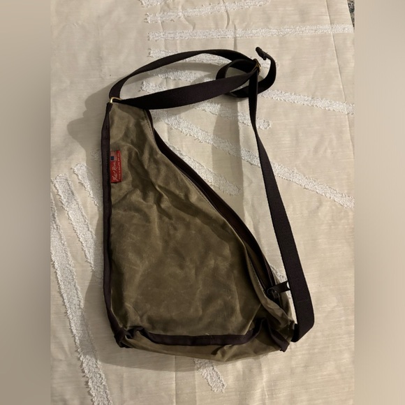 Little Marais Messenger Bag NWOT - Picture 2 of 6